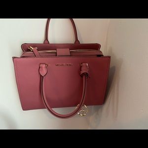Micheal kors handbag